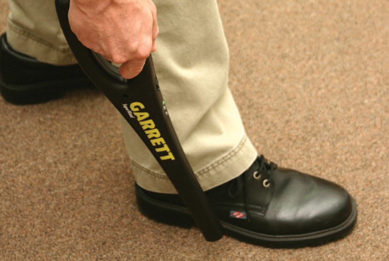 Garrett SuperWand mit 9 Volt Batterie